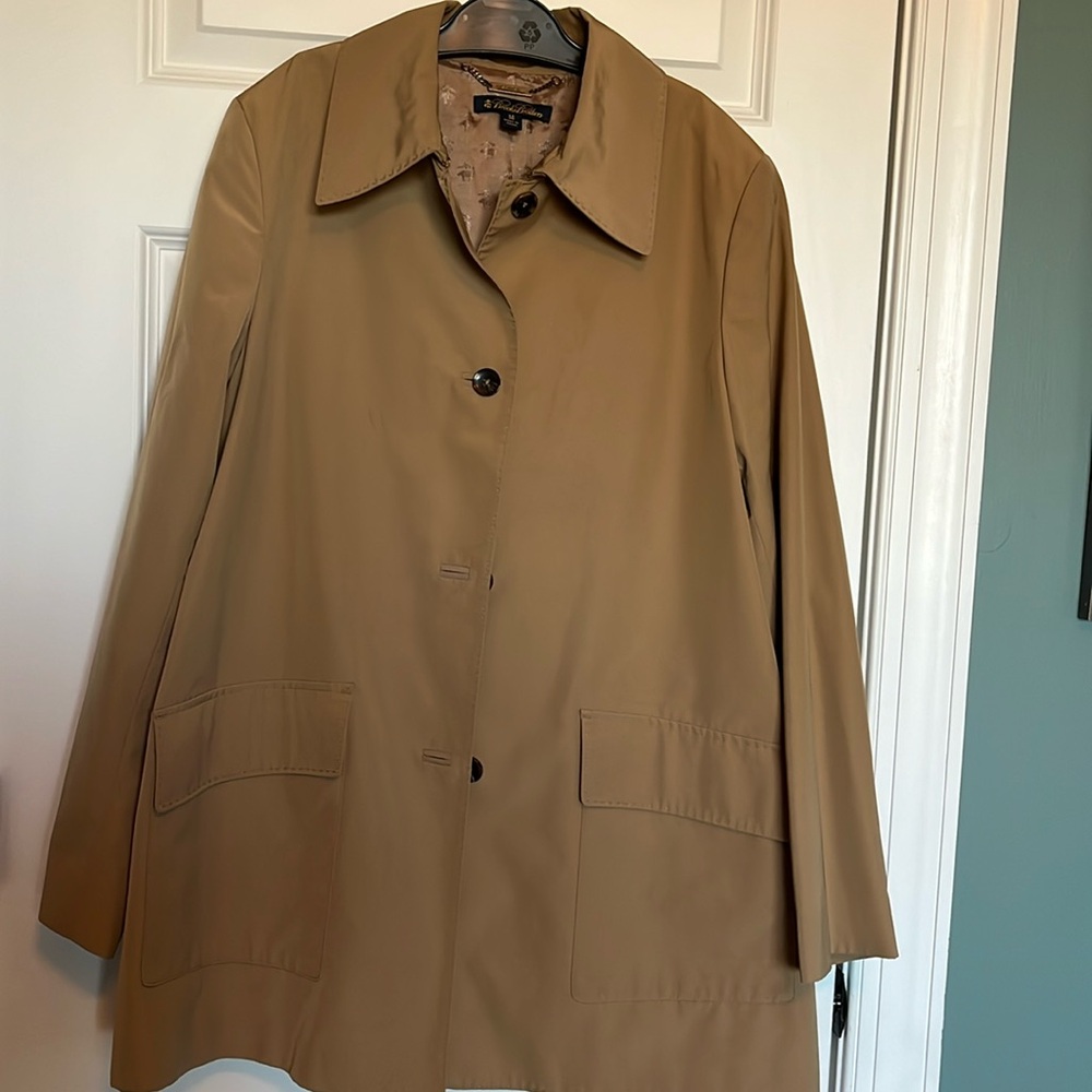 Brooks Brothers single breasted tan car coat